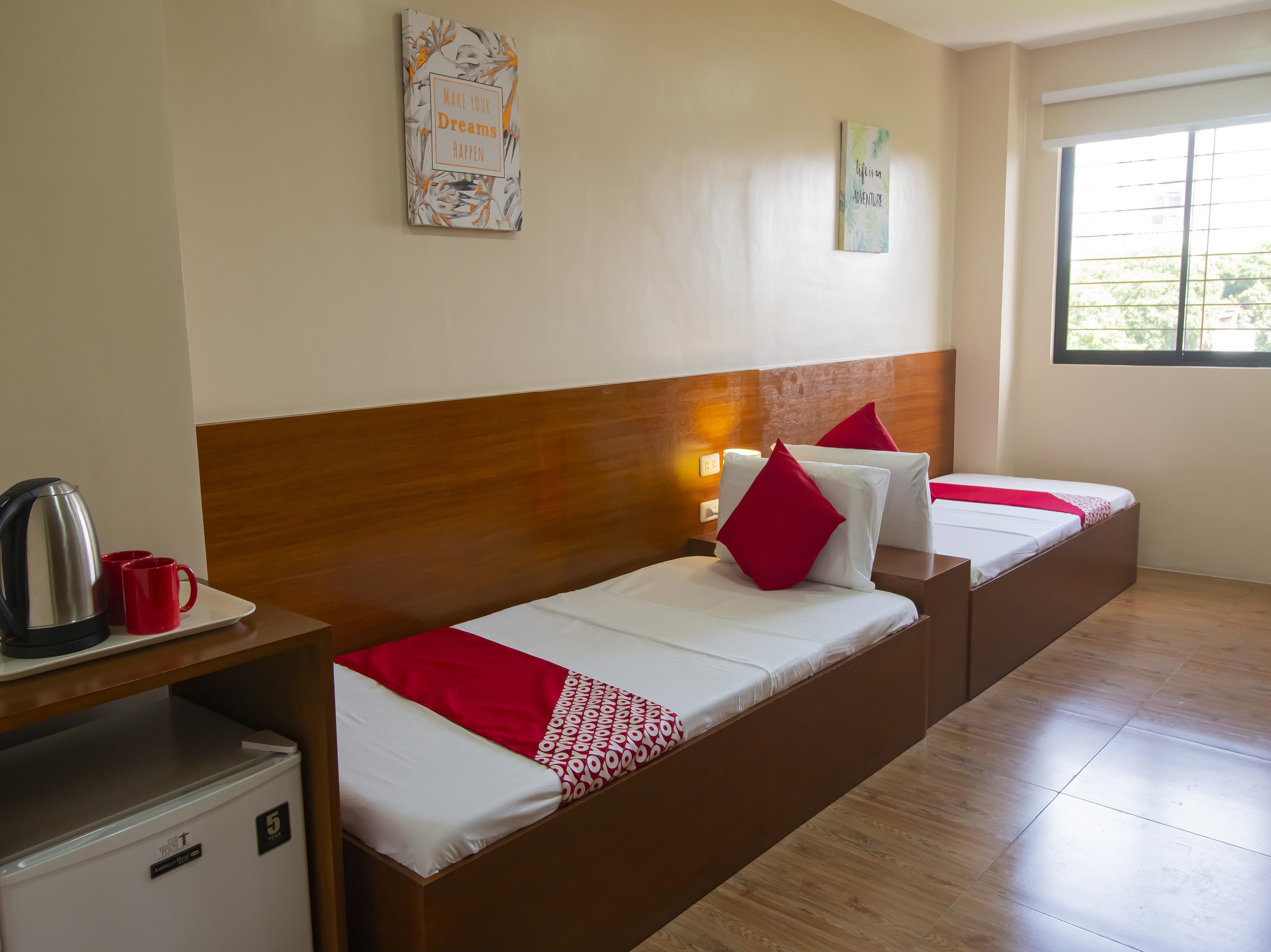 The Teepee Place Hostel And Residence Inn Cebu Exteriör bild
